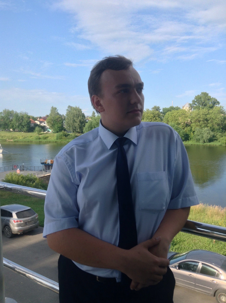 Файл:Vladlen oche Vazhniy.webp